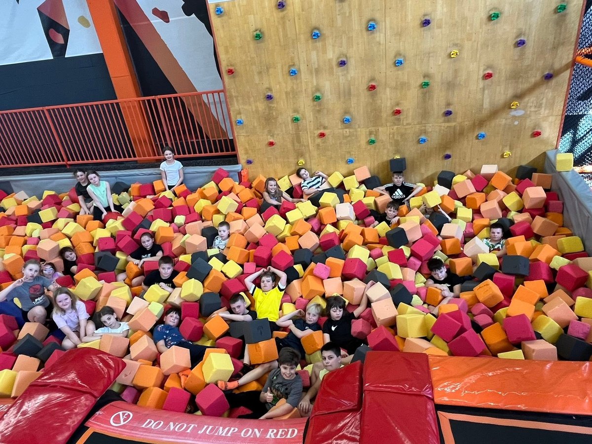649270841_1546884140772328_651410890520217558_n